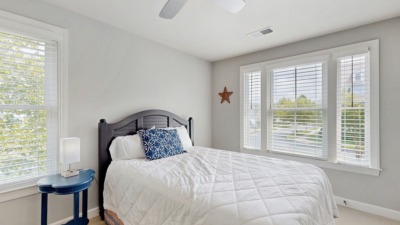 Photo of Bedroom in The Commons