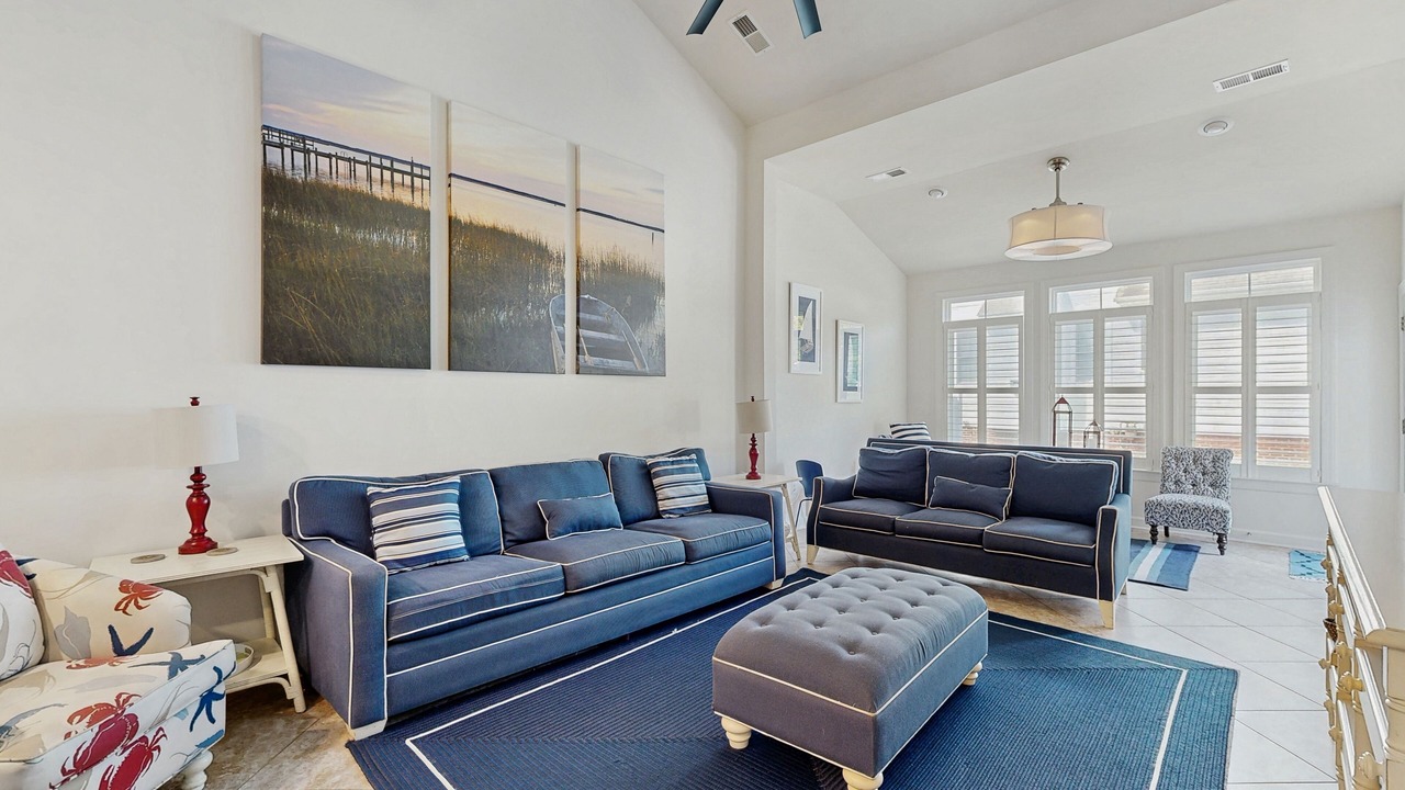 Photo of Livingroom in The Commons