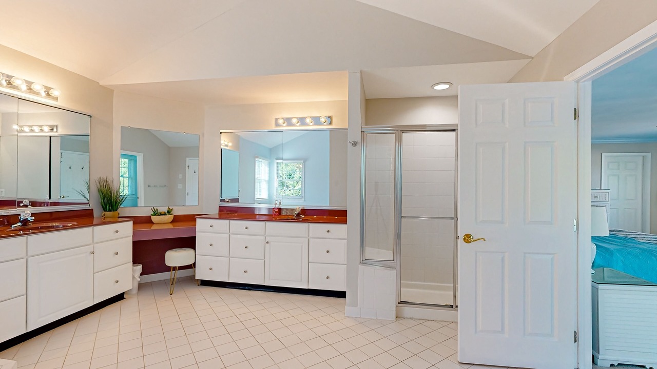 Photo of Bathroom in Ocean View