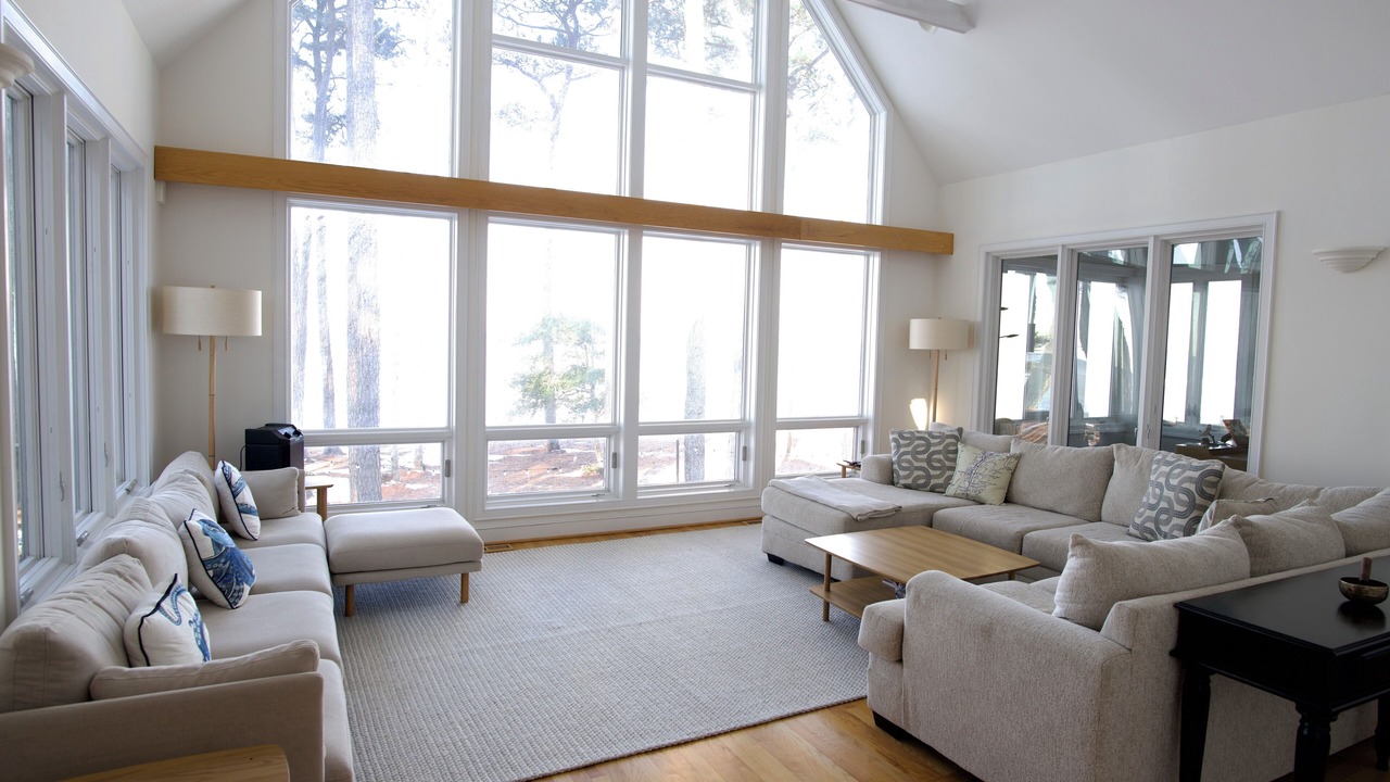 Photo of Livingroom in Weirwood