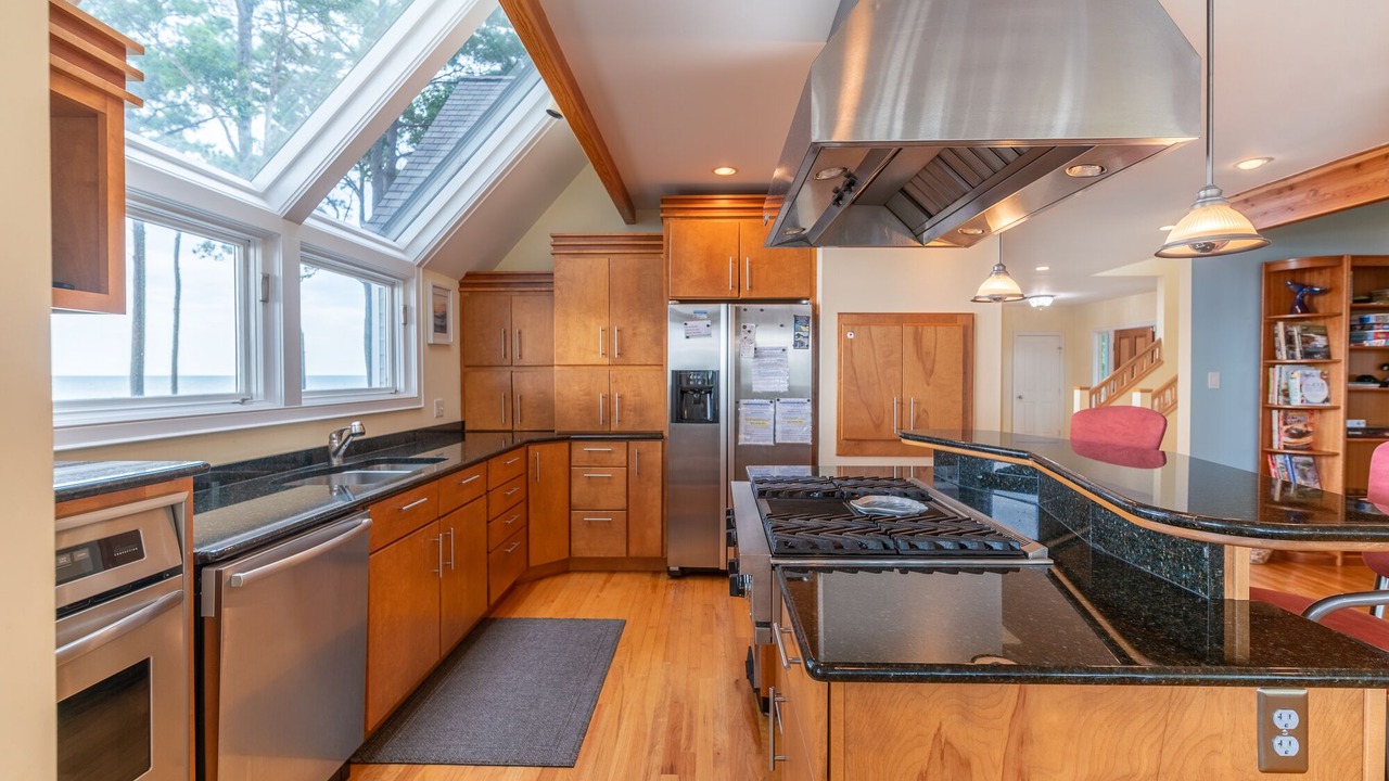 Photo of Kitchen in Weirwood