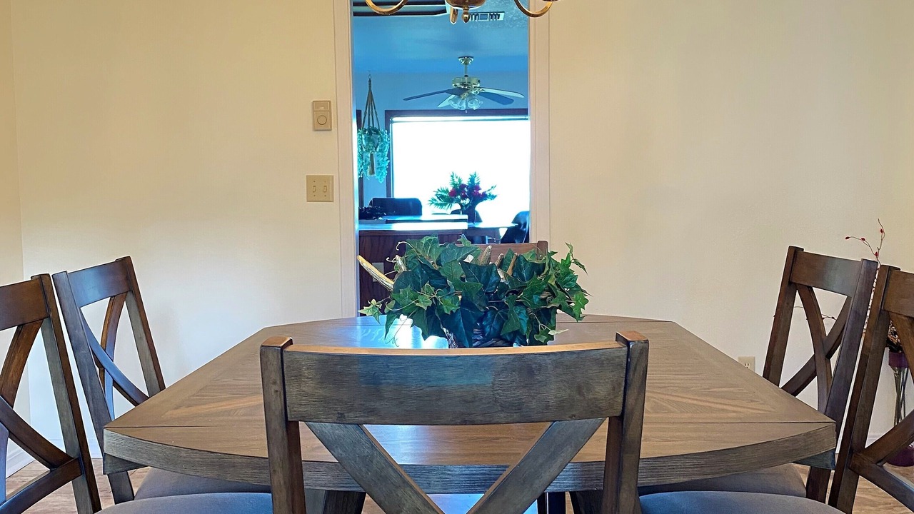 Photo of Bedroom in Lakeside