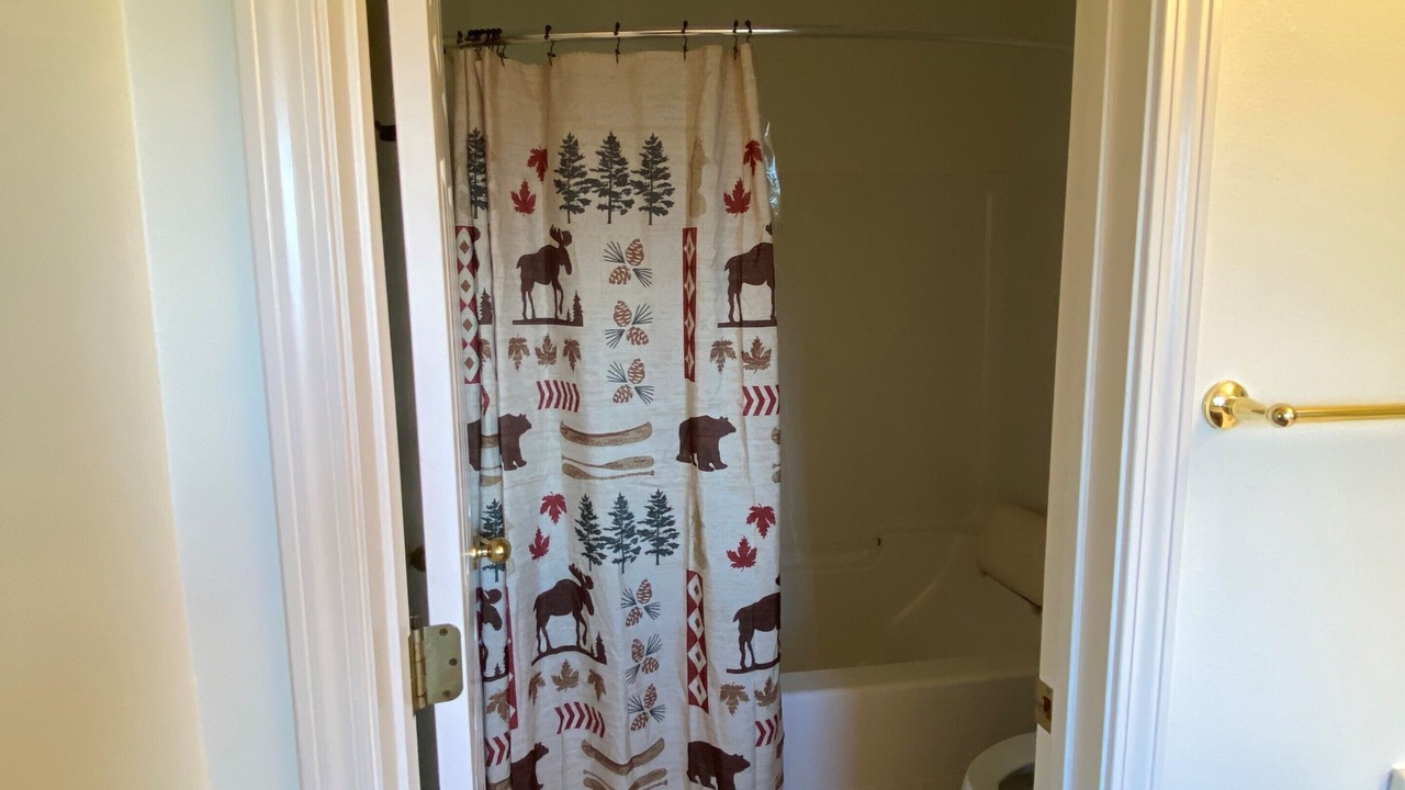 Photo of Bathroom in Lakeside