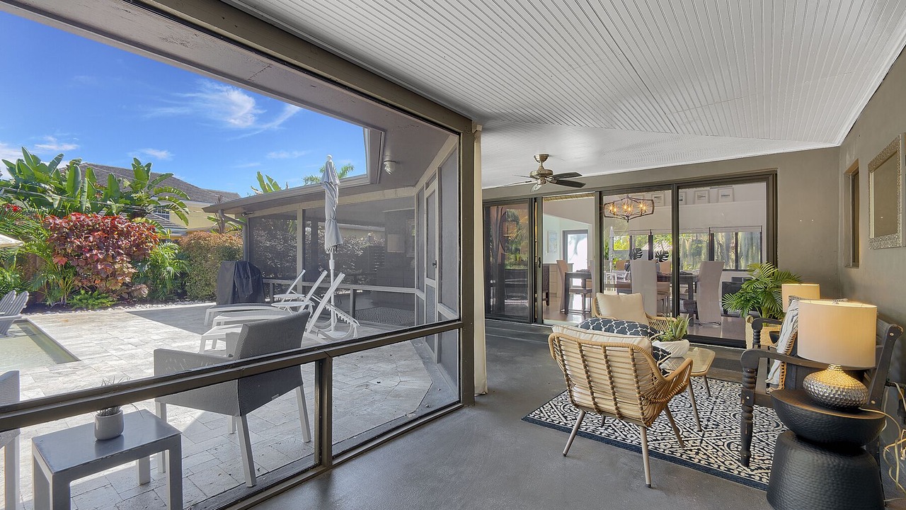 Photo of Patio Balcony in Poinsettia Heights