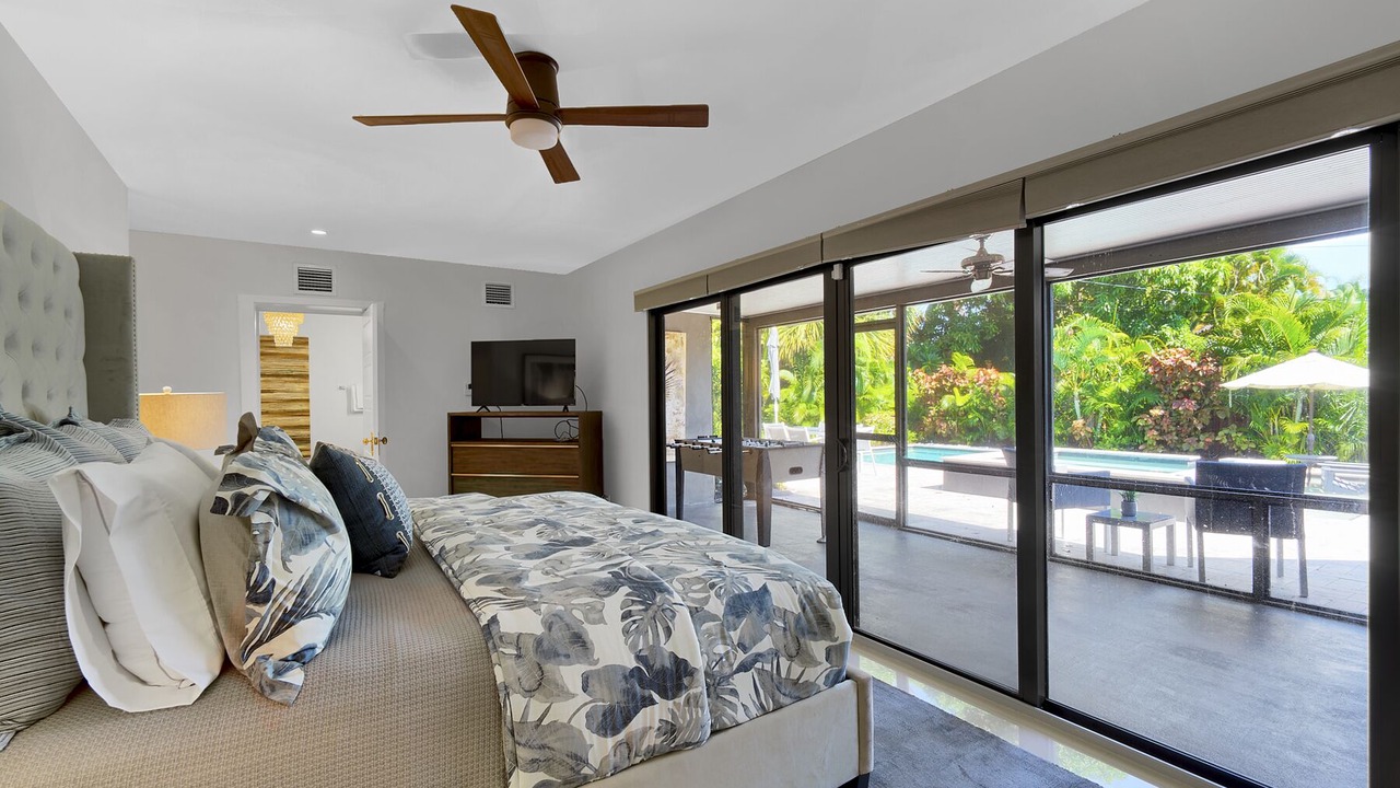 Photo of Bedroom in Poinsettia Heights