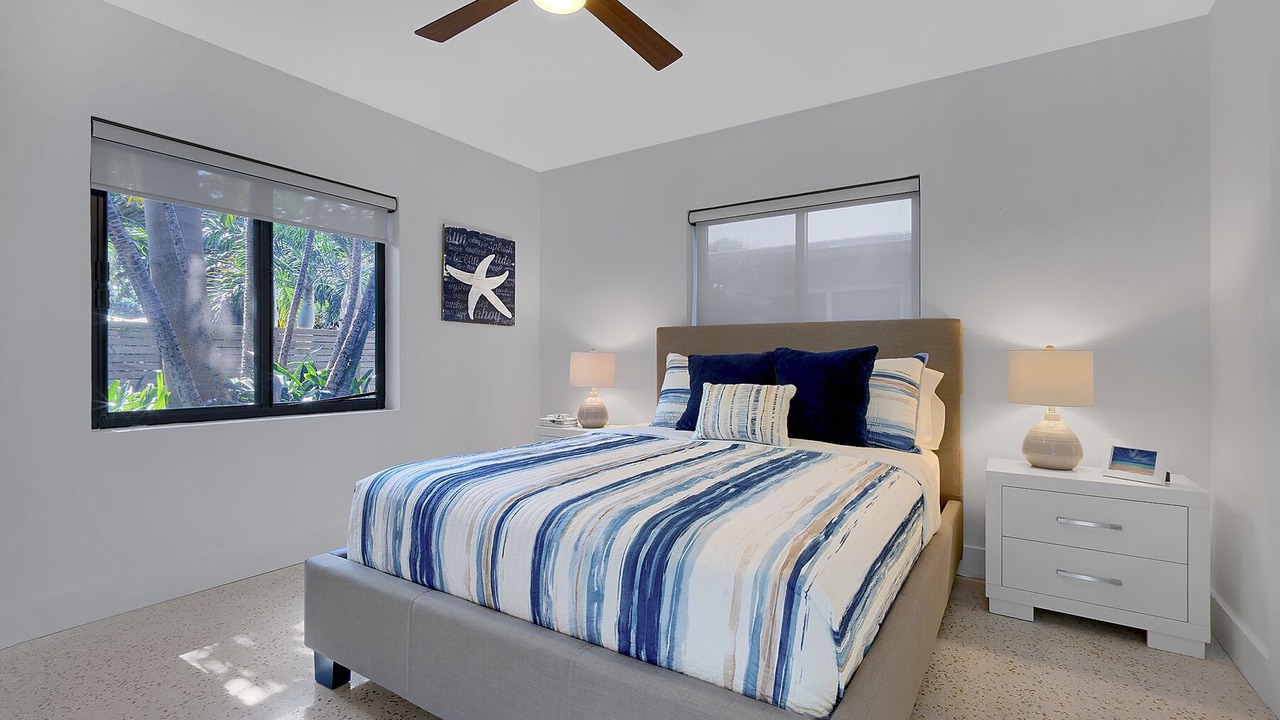 Photo of Bedroom in Poinsettia Heights