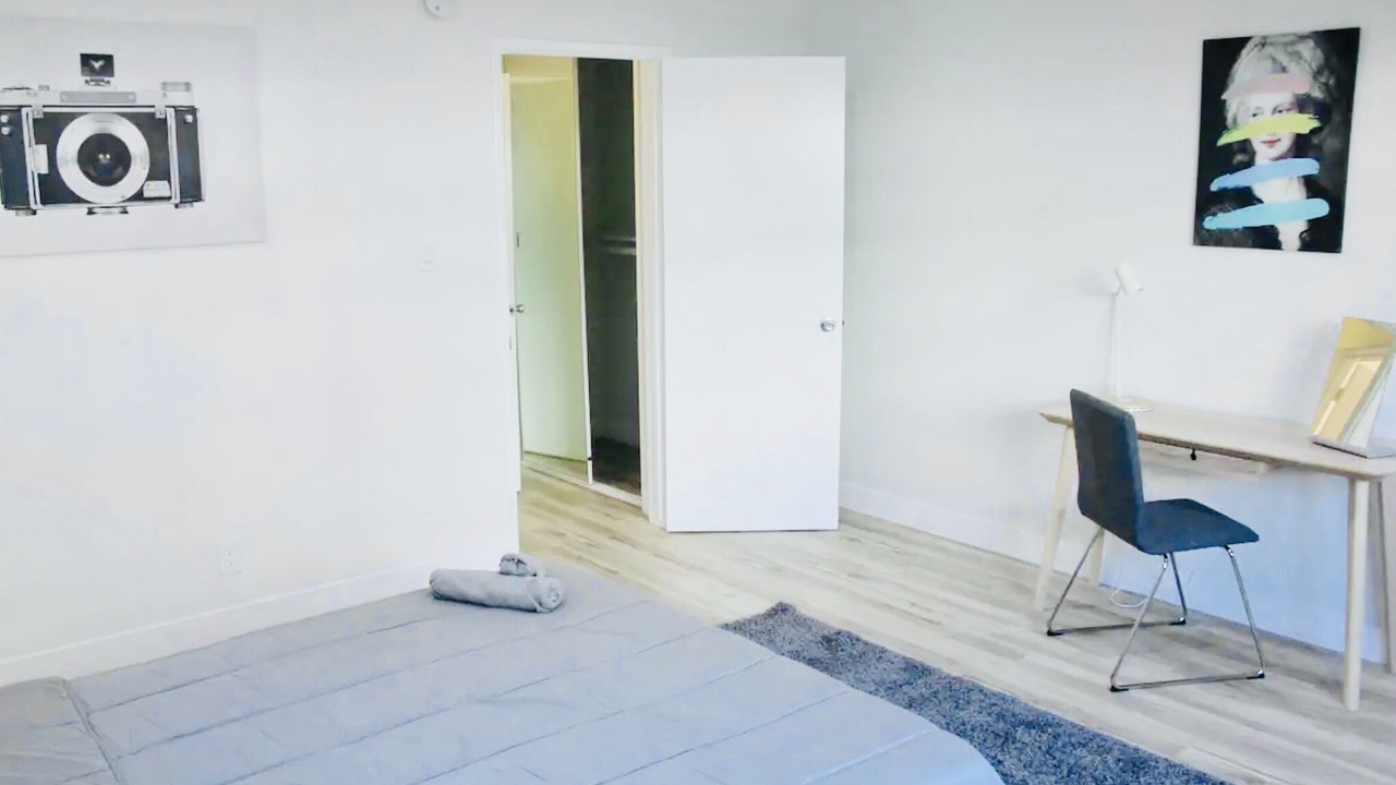 Photo of Bedroom in Carlson Park