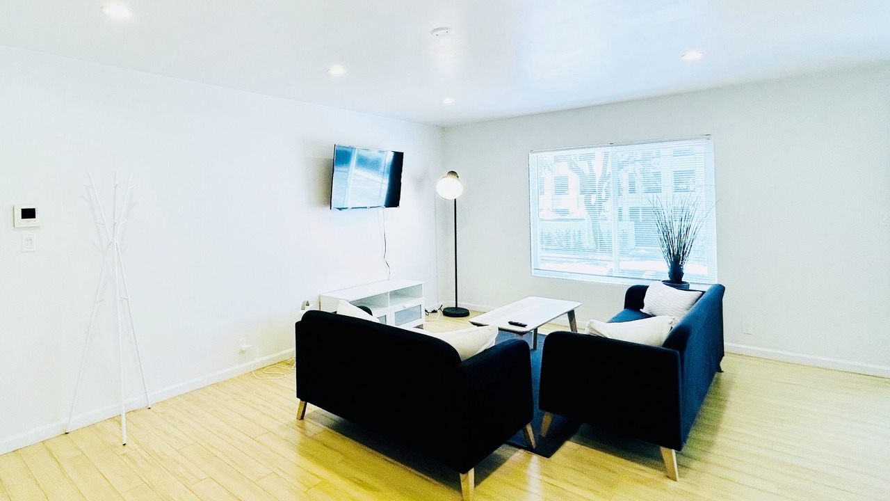 Photo of Livingroom in Carlson Park