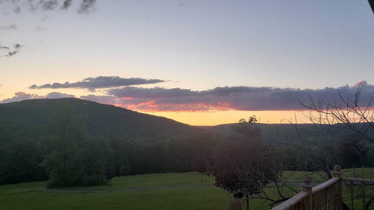 Photo of Outdoor in Oak Hill