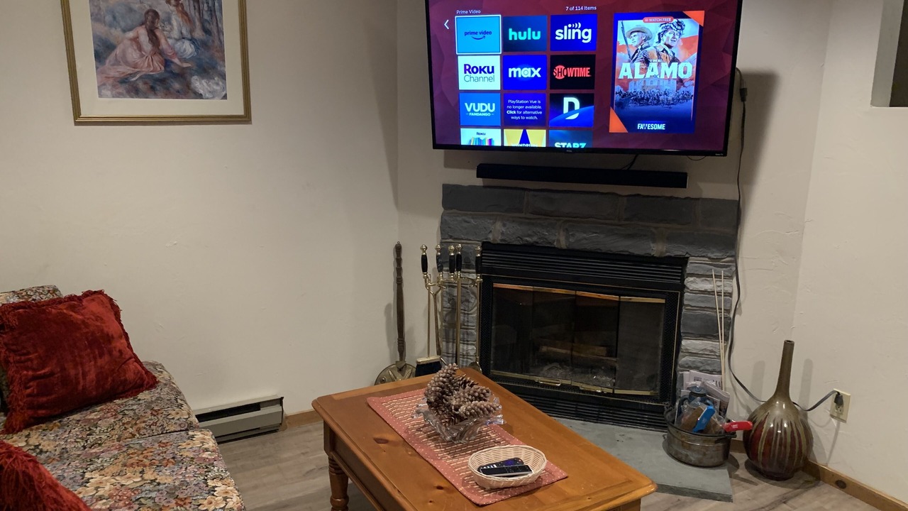 Photo of Livingroom in Windham