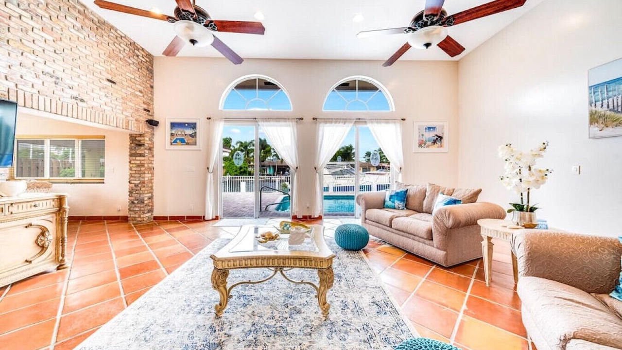Photo of Livingroom in Pompano Isles