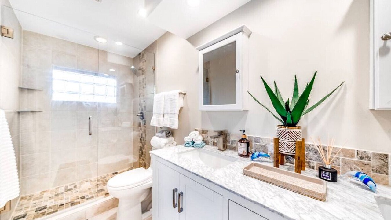 Photo of Bathroom in Pompano Isles