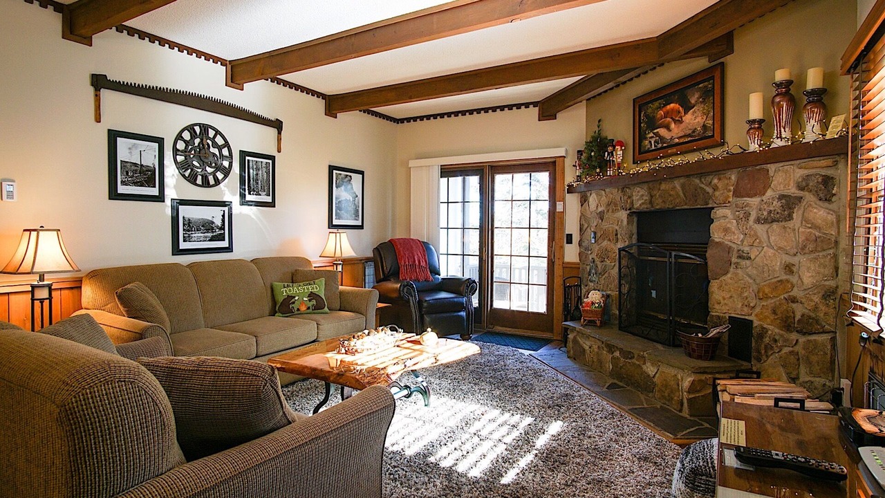 Photo of Livingroom in Edray
