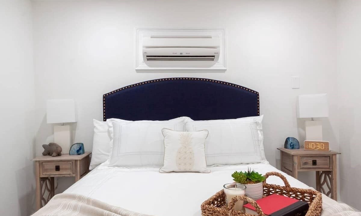 Photo of Bedroom in Santa Barbara Estates