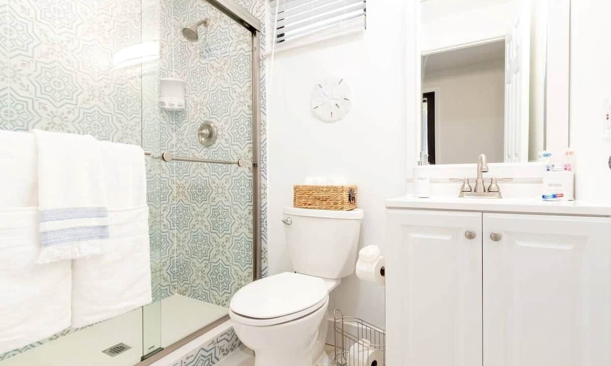 Photo of Bathroom in Santa Barbara Estates