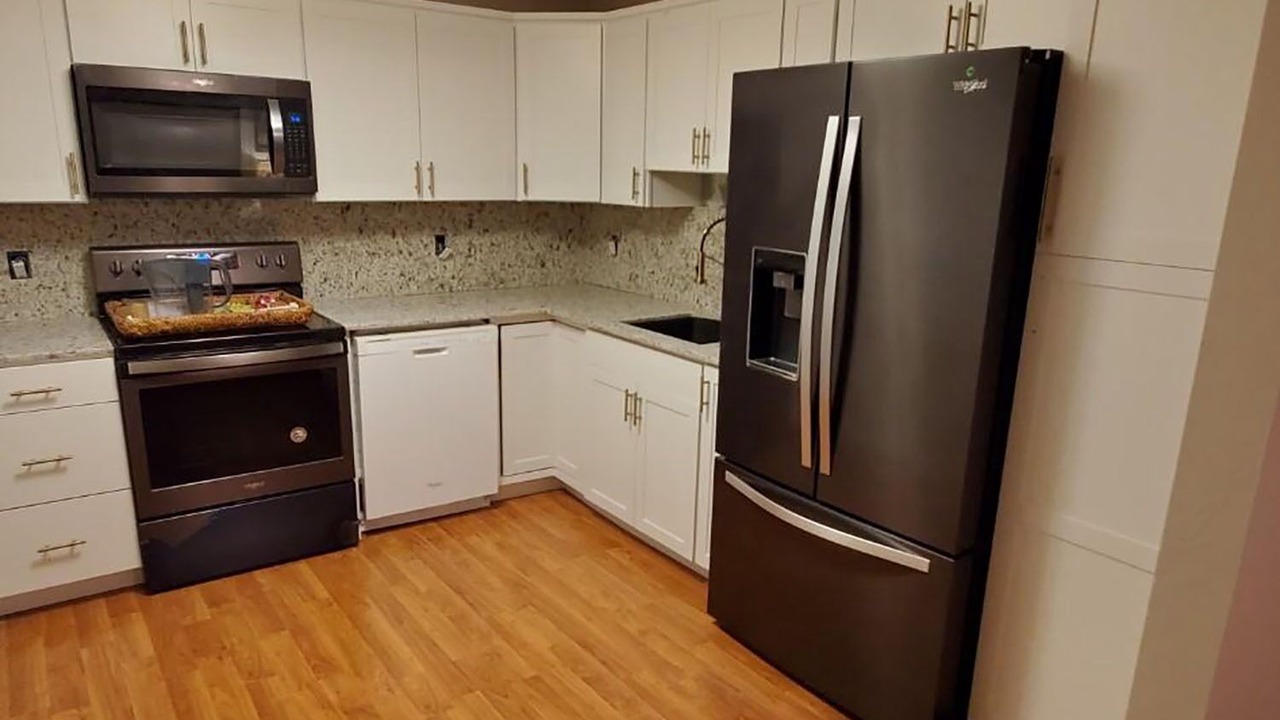 Photo of Kitchen in Royal Poinciana