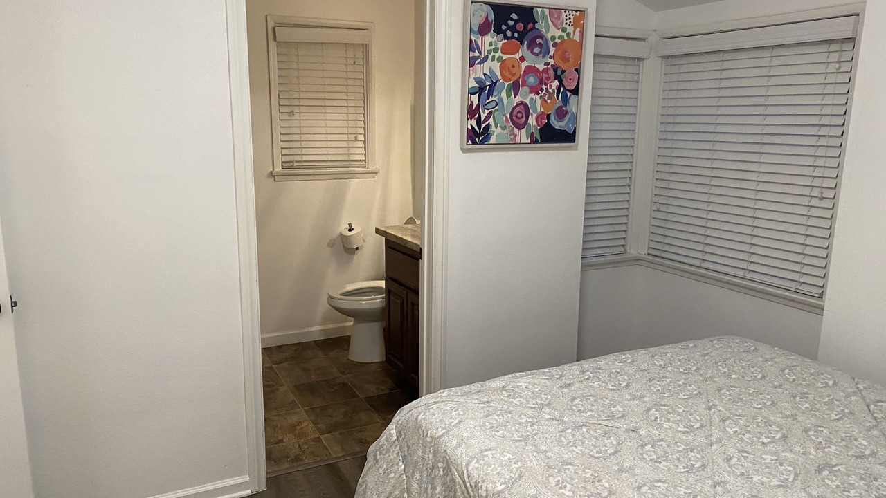 Photo of Bedroom in Warner Center