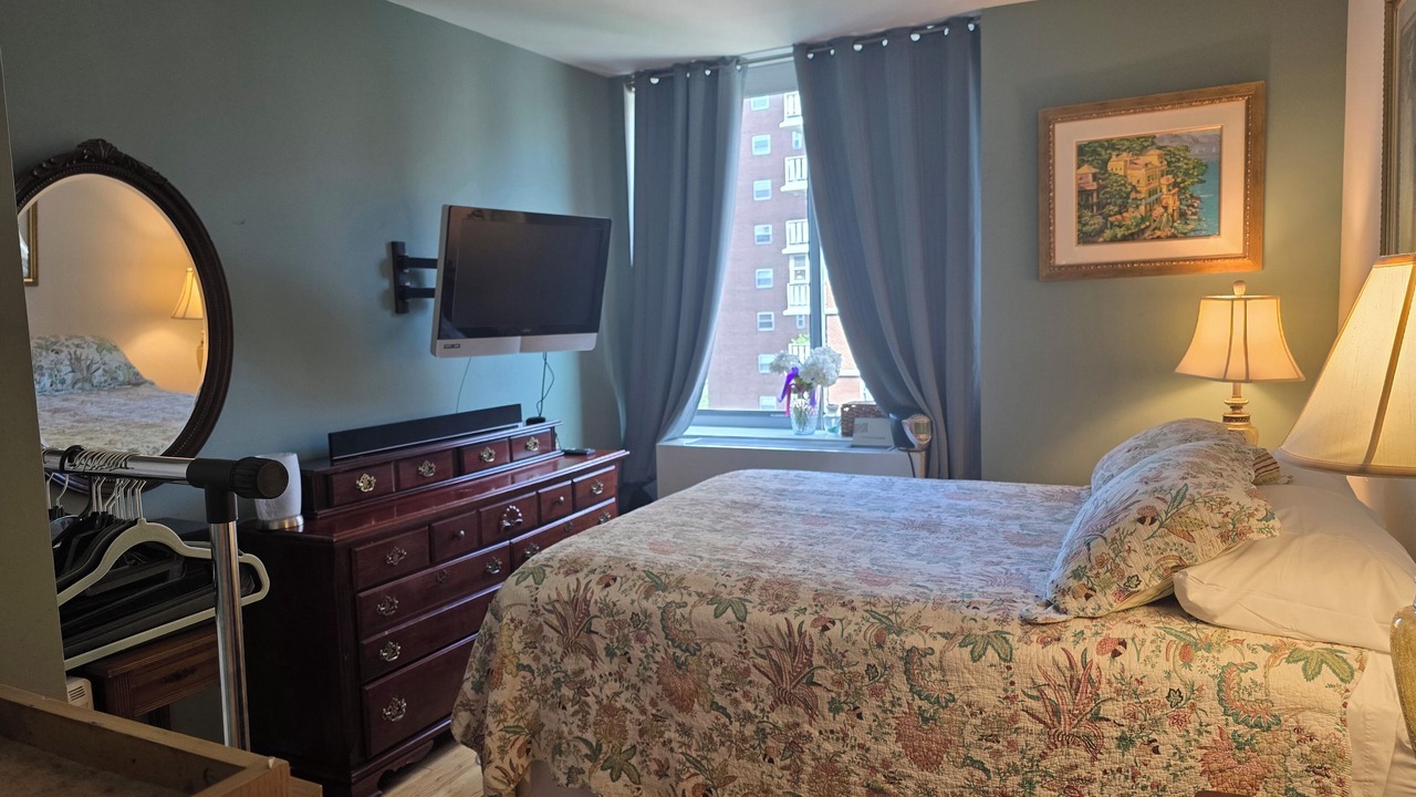 Photo of Bedroom in Chelsea