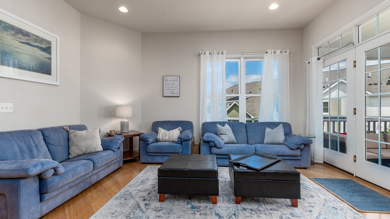 Photo of Livingroom in Long Neck