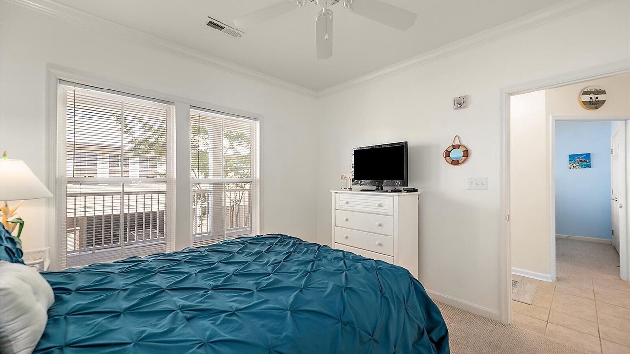Photo of Bedroom in Sunset Island