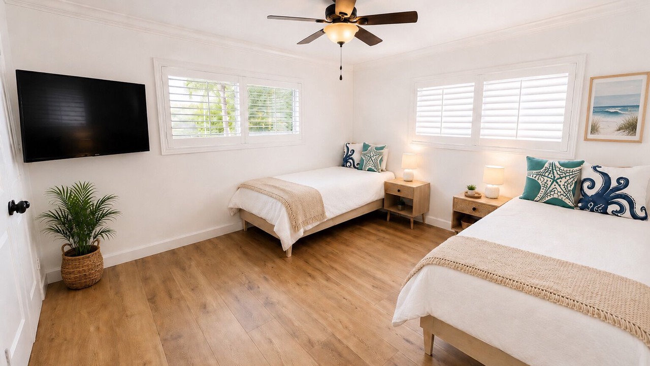 Photo of Bedroom in Downtown Hollywood