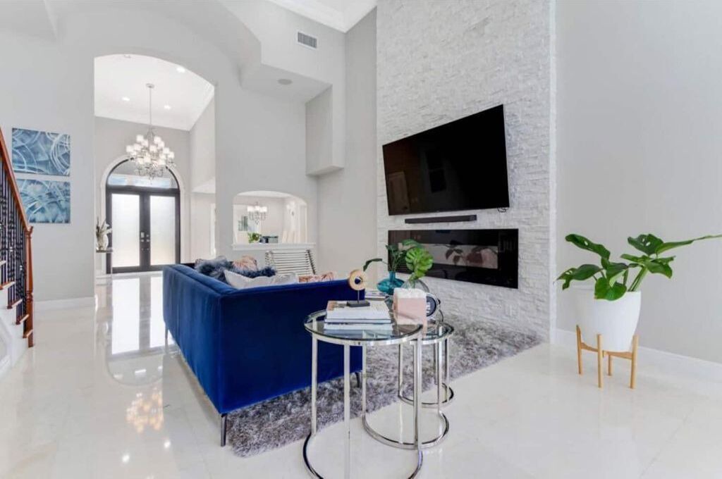 Photo of Livingroom in Pompano Isles