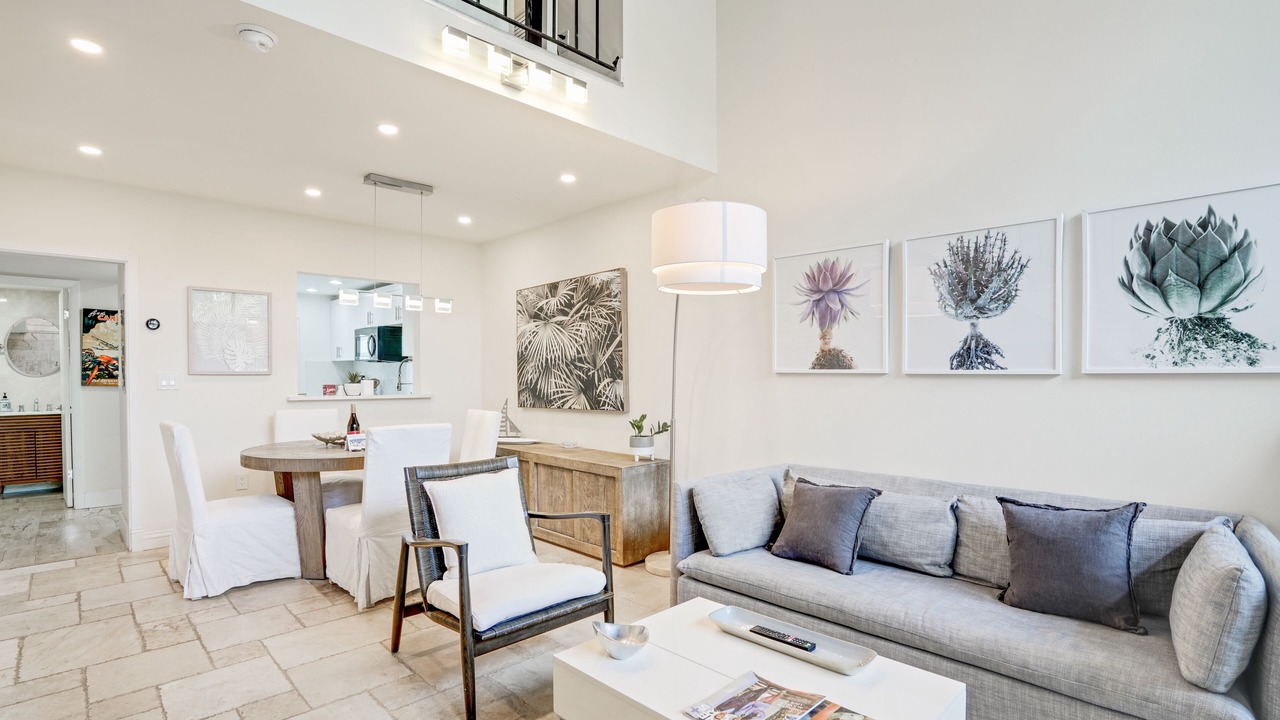 Photo of Livingroom in Miami Shores