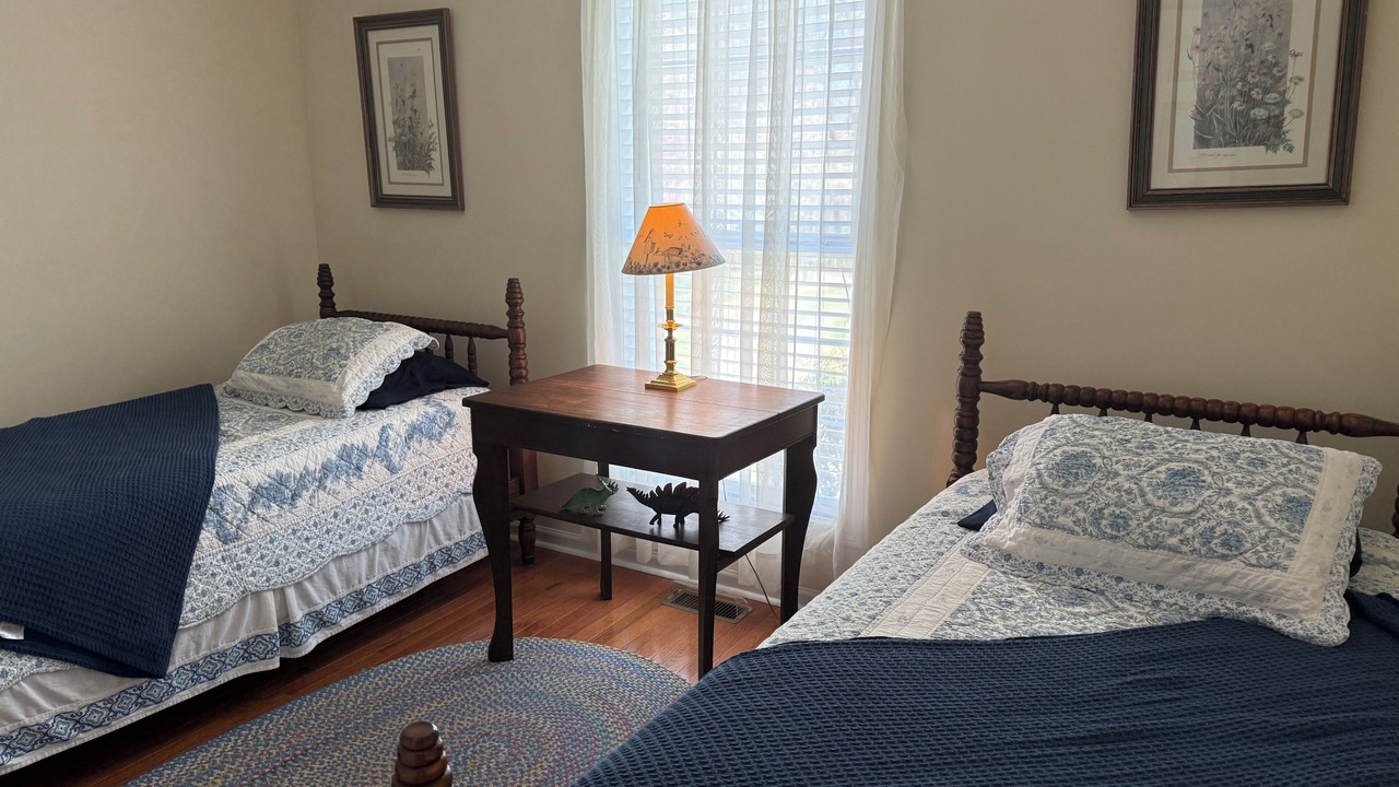 Photo of Bedroom in Lovingston