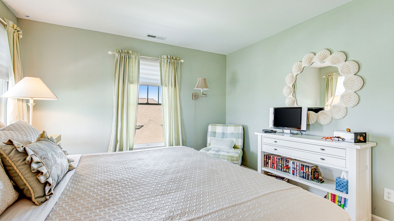 Photo of Bedroom in The Commons