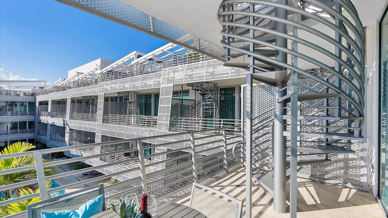 Photo of Outdoor in South Beach
