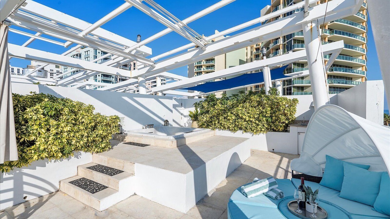 Photo of Outdoor in South Beach