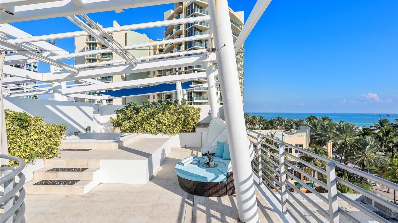 Photo of Outdoor in South Beach