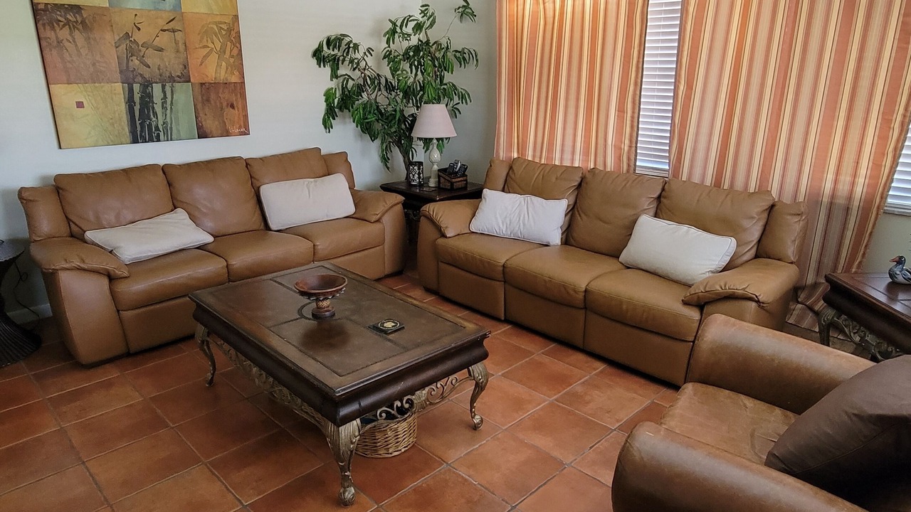Photo of Livingroom in Harbor Village