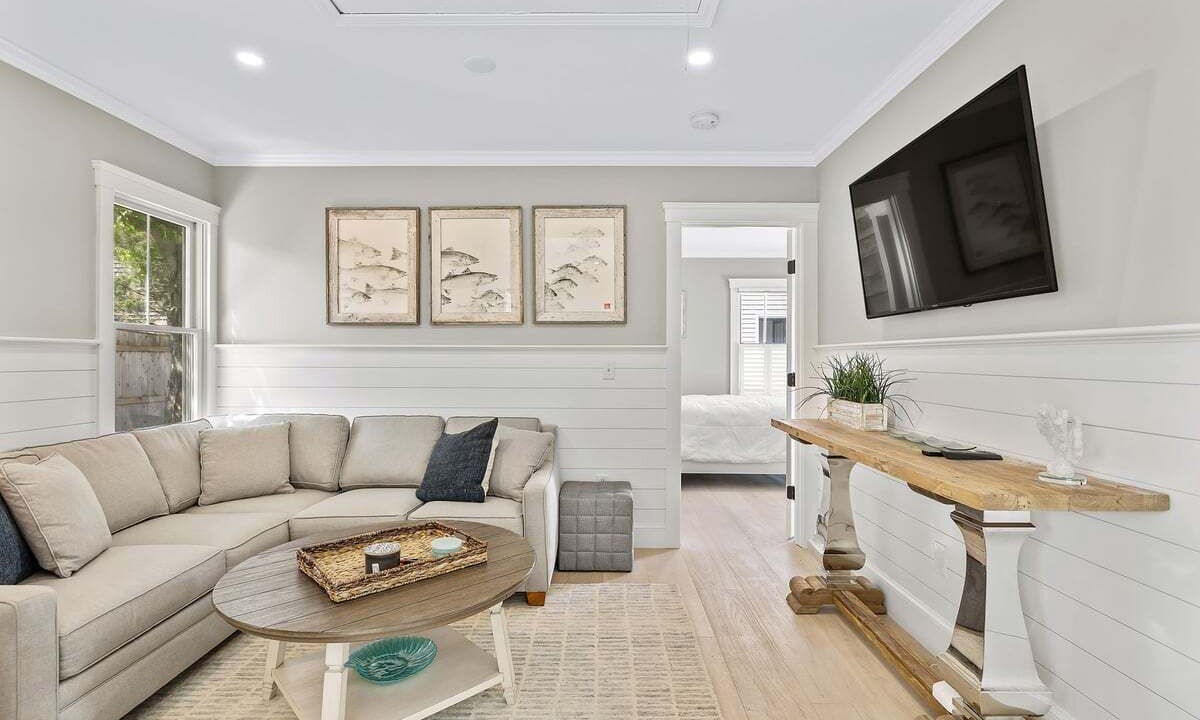Photo of Livingroom in Dennis