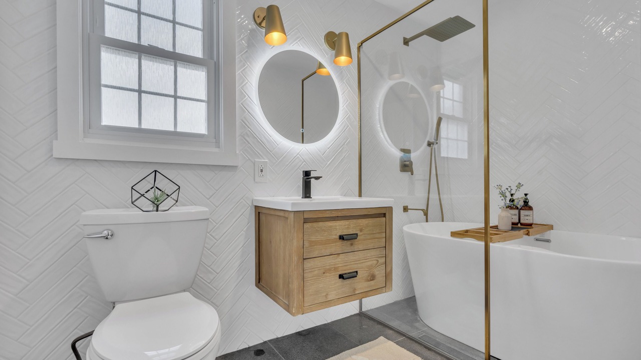 Photo of Bathroom in Point Pleasant Beach