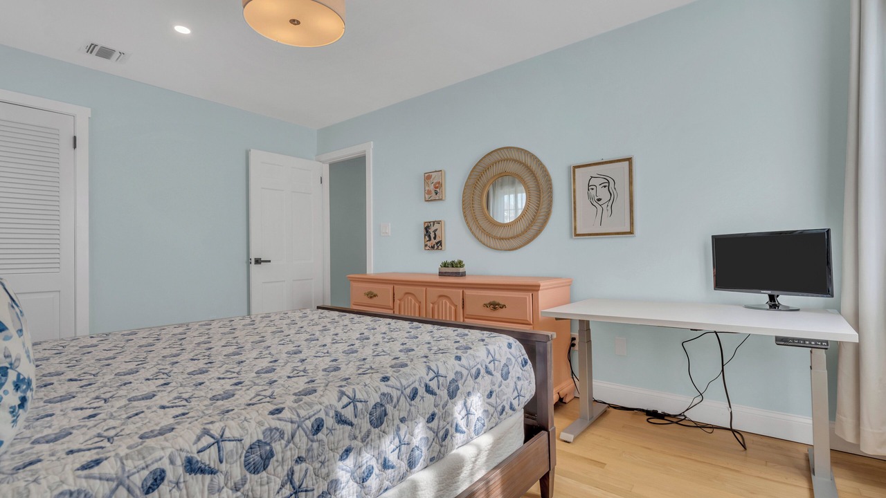 Photo of Bedroom in Point Pleasant Beach