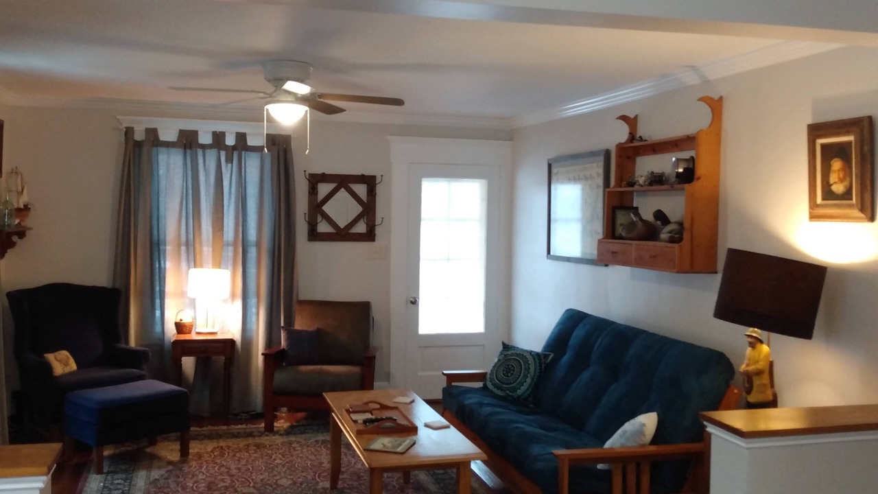 Photo of Livingroom in Rock Hall