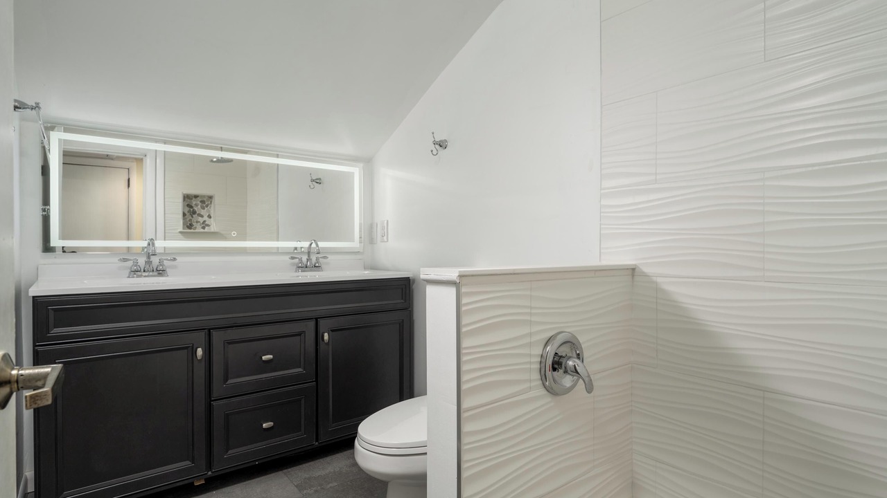 Photo of Bathroom in Broadkill Beach