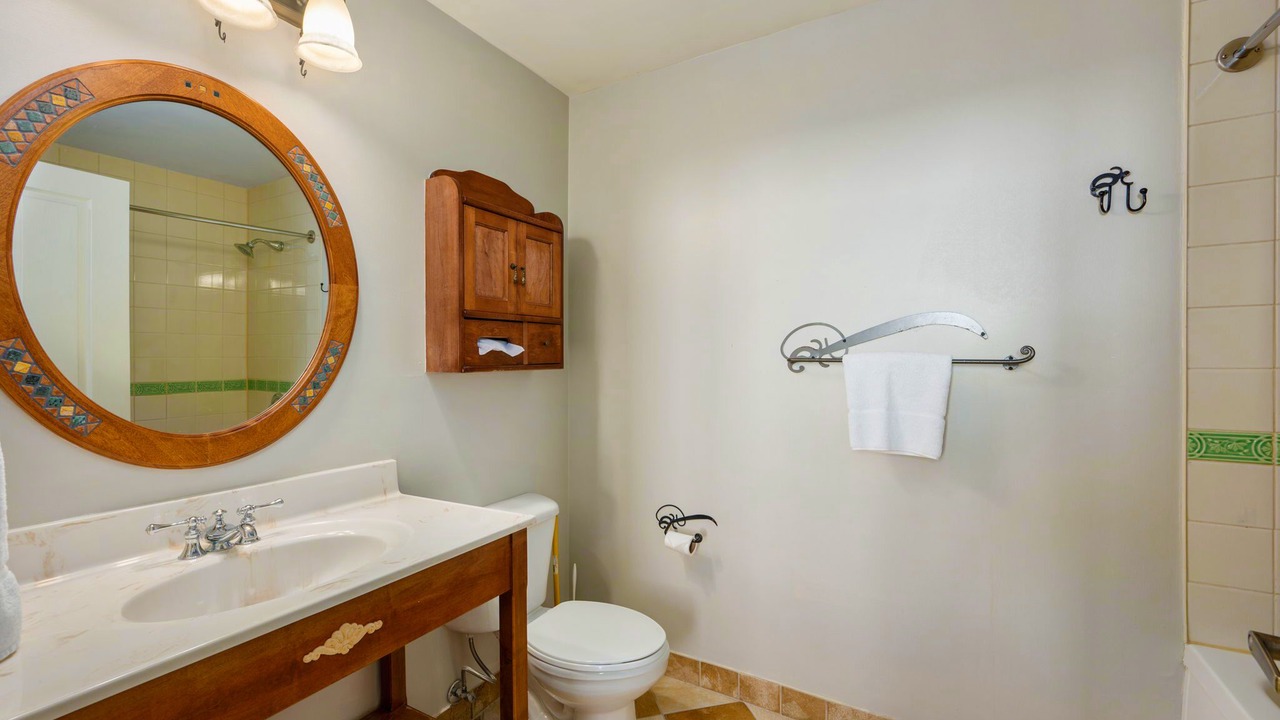 Photo of Bathroom in Edray