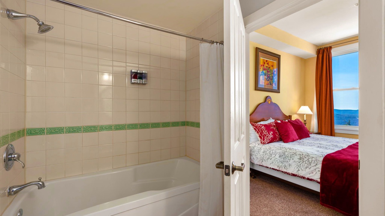 Photo of Bathroom in Edray