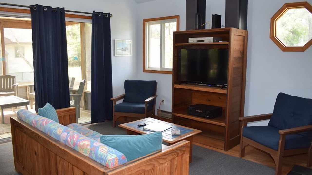 Photo of Livingroom in Piney Island