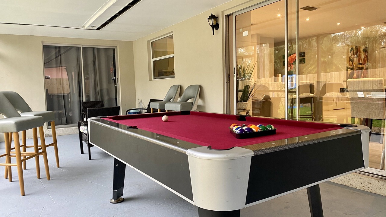 Photo of Bedroom in Biscayne Park