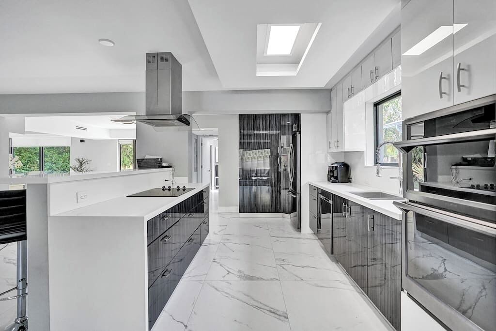Photo of Kitchen in Hollywood Lakes