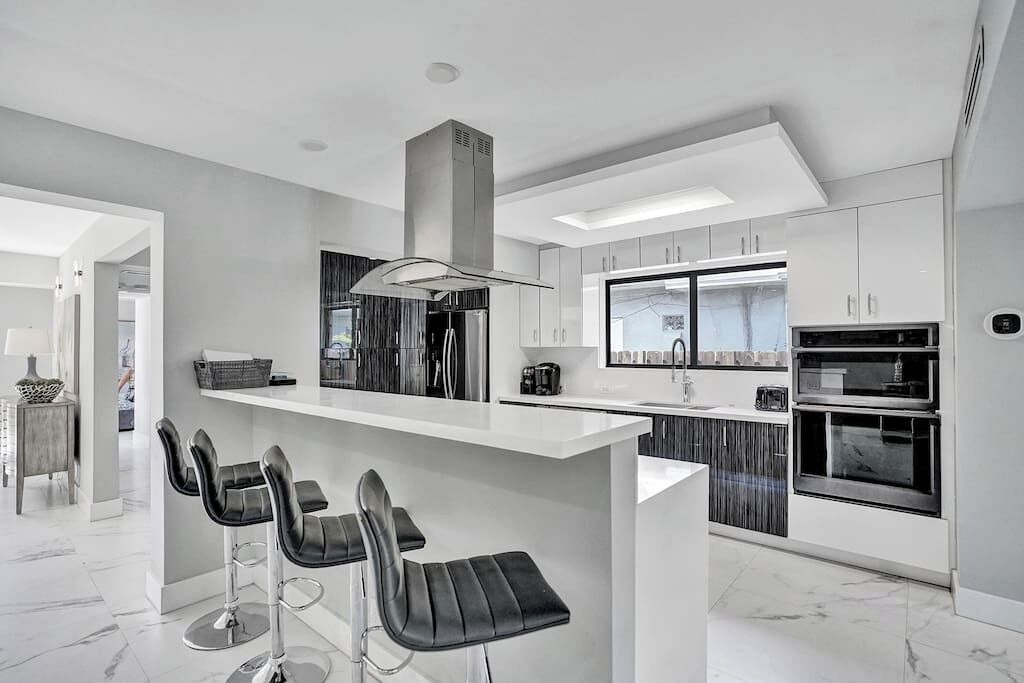 Photo of Kitchen in Hollywood Lakes