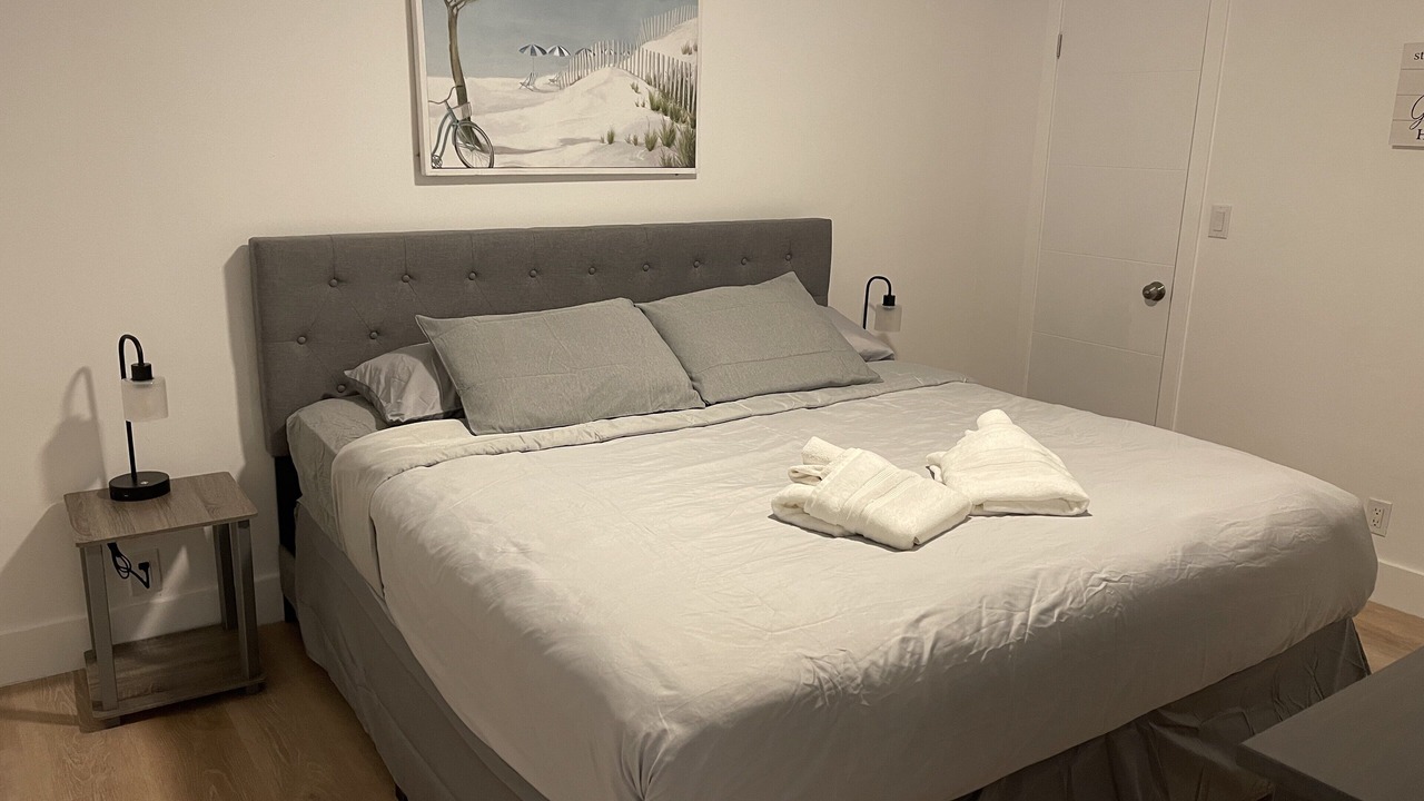 Photo of Bedroom in Hollywood