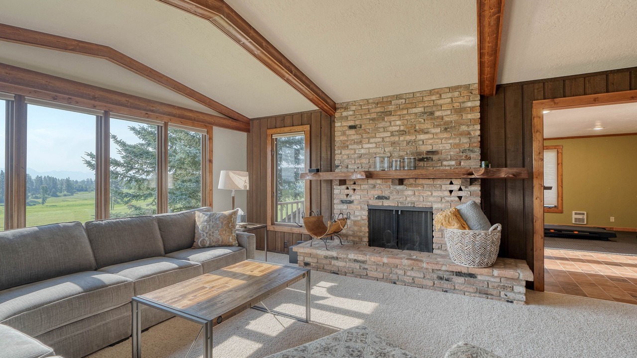 Photo of Livingroom in Kalispell