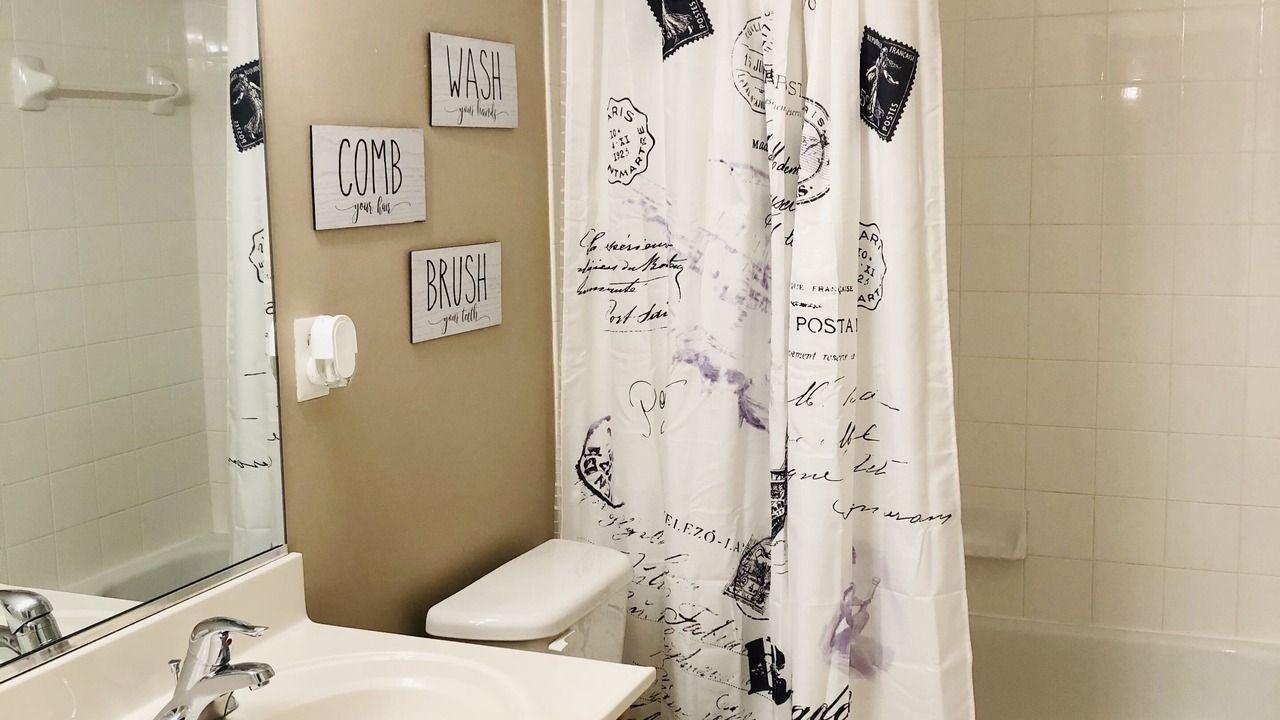 Photo of Bathroom in Lewes