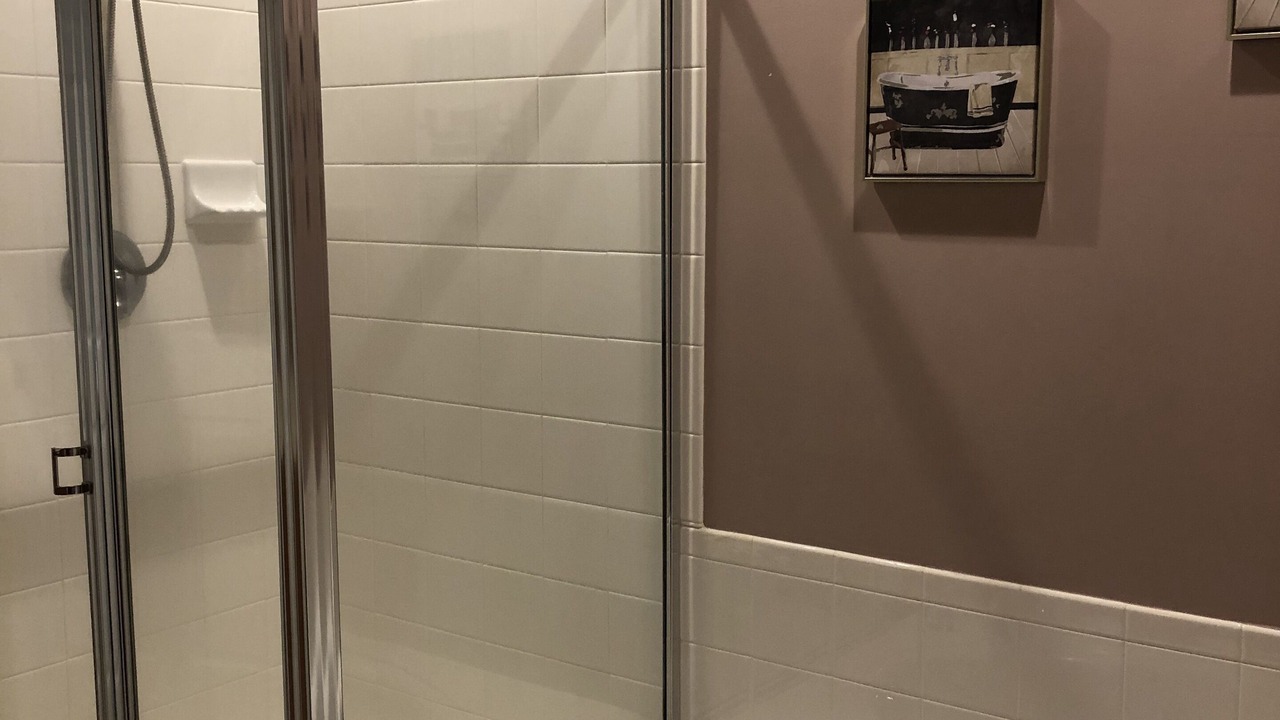 Photo of Bathroom in Lewes