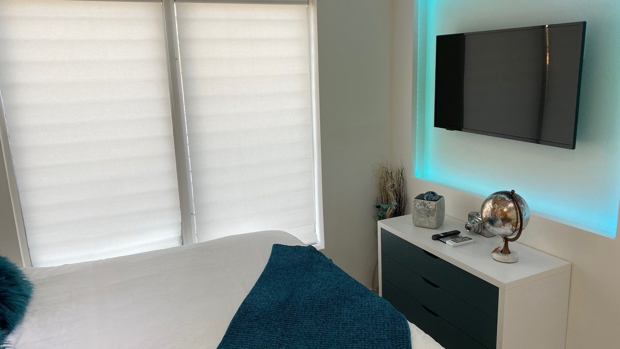 Photo of Bedroom in Downtown Hollywood