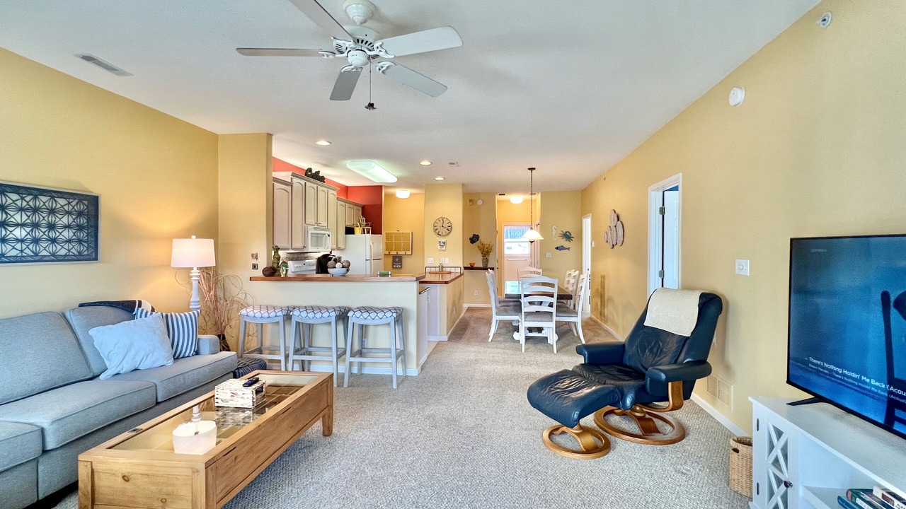 Photo of Livingroom in Villages of Five Points